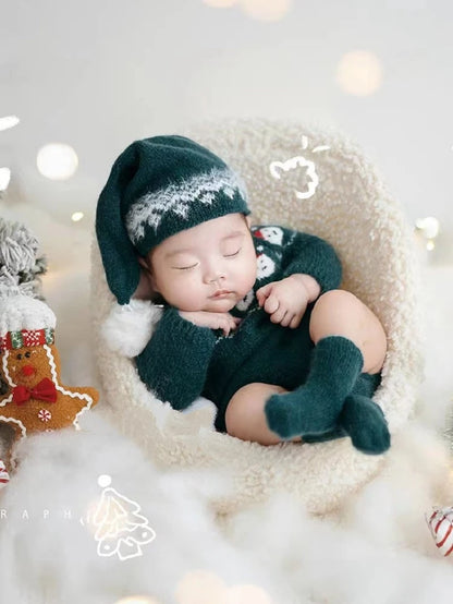 Tenue photo Noël nouveau-né – Ensemble tricoté pour shooting naissance