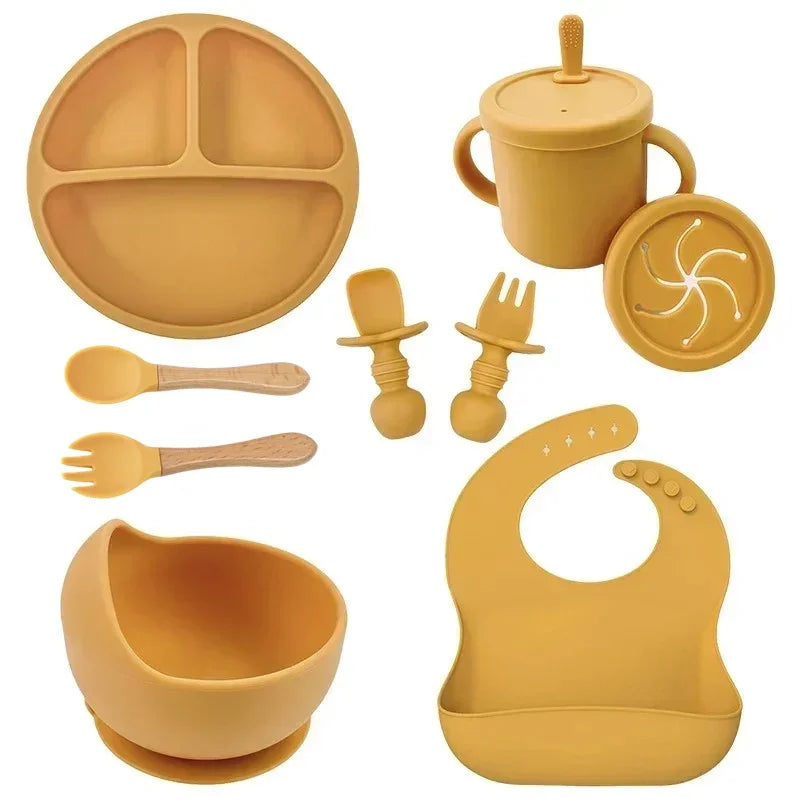 Set de vaisselle bébé en silicone – Sécurisé, pratique et coloré