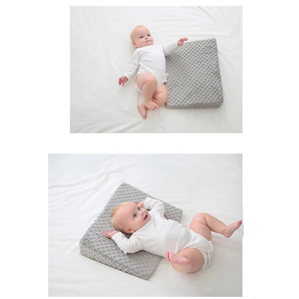 Coussin Inclinable Bébé avec Mémoire de Forme
