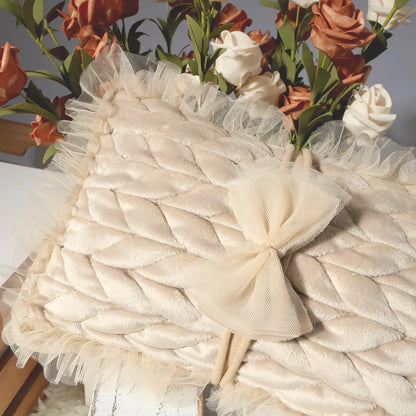 Tenue photo nouveau-né fille – Ensemble dentelle avec bandeau et oreiller