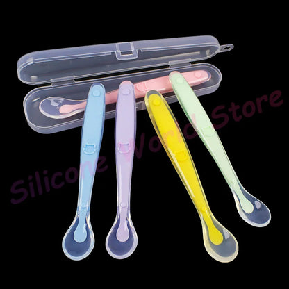 Cuillère bébé souple en silicone – Douce et sécurisée pour les premiers repas