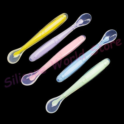 Cuillère bébé souple en silicone – Douce et sécurisée pour les premiers repas